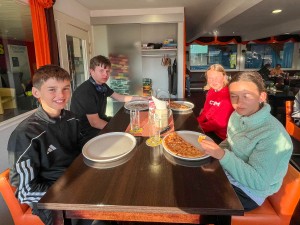 Die Mannschaft Mixed 15 - Lian Hülsmann, Vincent de Lange, Laura Savchenko und Lotte Walz.